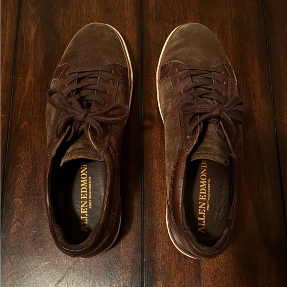 Allen Edmonds Men's Brown Suede Sneakers 9.5 - Picture 4 of 8